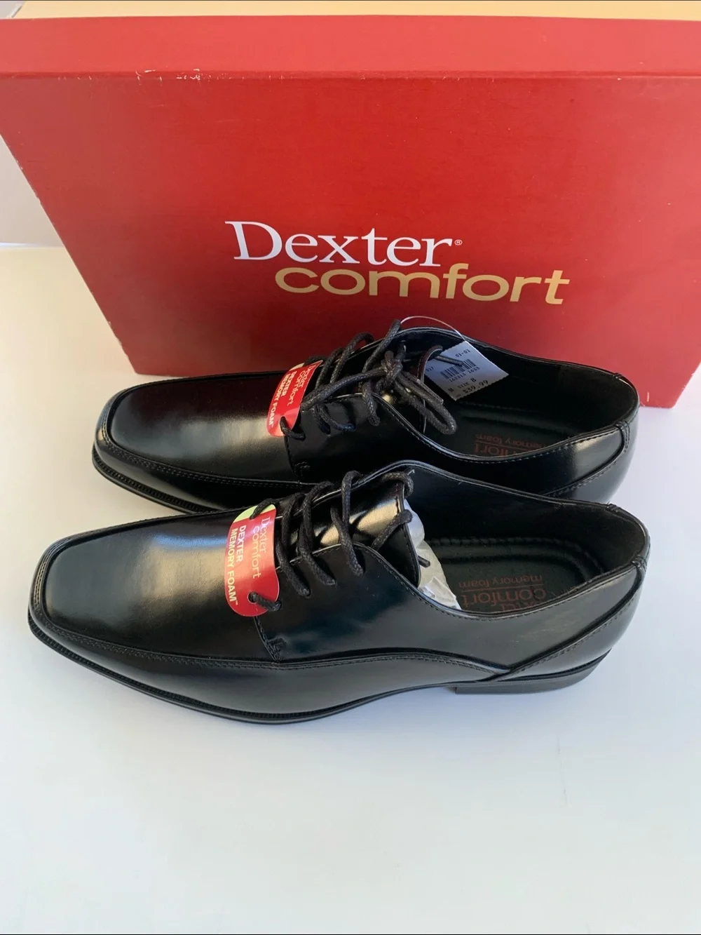 Dexter Black Leather Lace-Up Oxford  Size 8